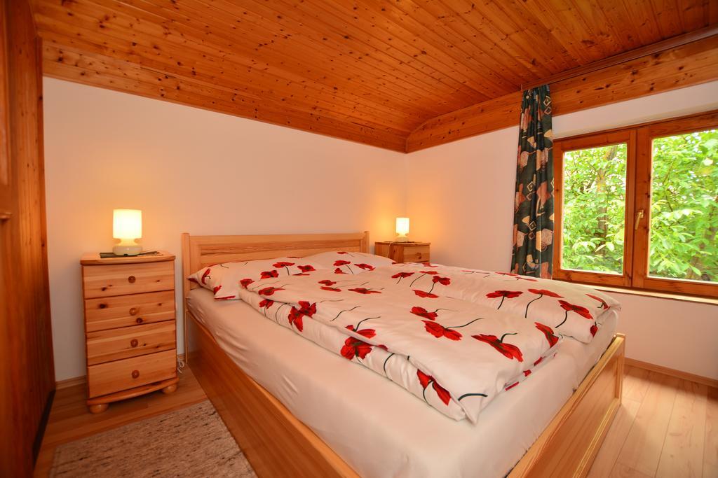Viragoskert Apartman Heviz Exterior photo